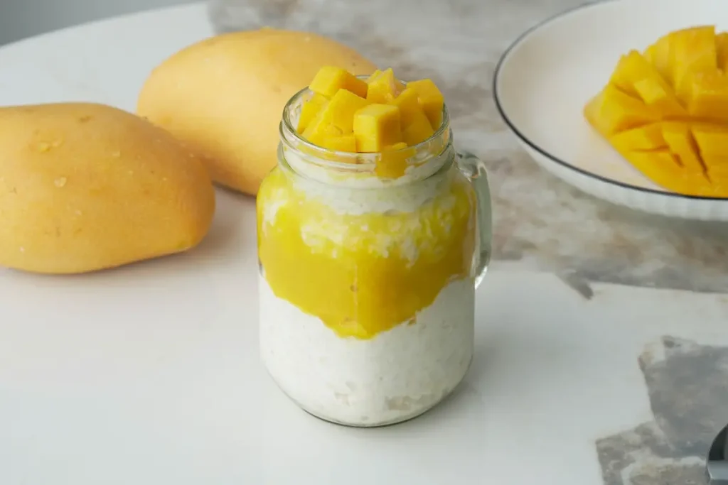 Mango Overnight Oats 1