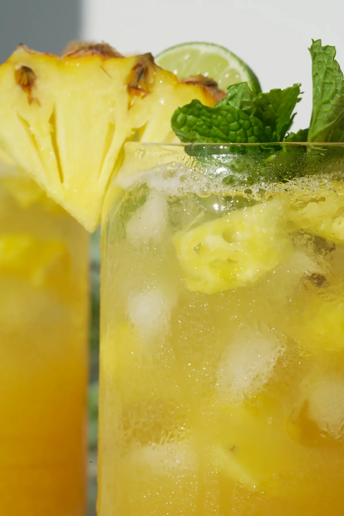 Pineapple Iced Tea 4 Pineapple Iced Tea 4